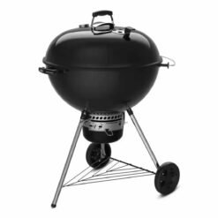 Weber 26 Master-Touch Charcoal BBQ Grill. Black