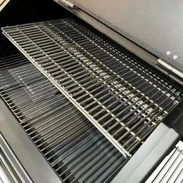 yoder-smokers-ys480s-pellet-grill-on-competition-cart-outdoor-grills-1196317909.jpg